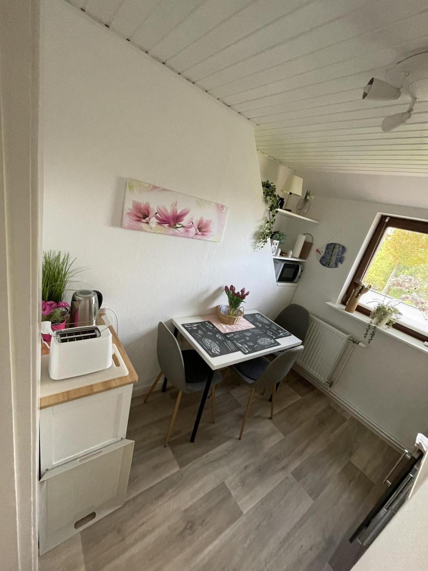 Ferienwohnung Alice Burhave Ngoại thất bức ảnh